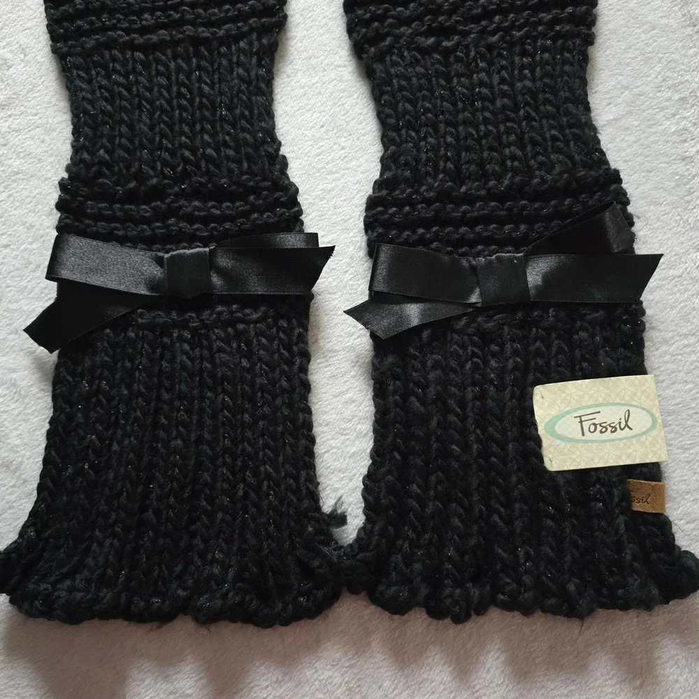 Fossil Lacey Lurex Black Chunky Knit Scarf with Satin Bows Metallic CW4003001